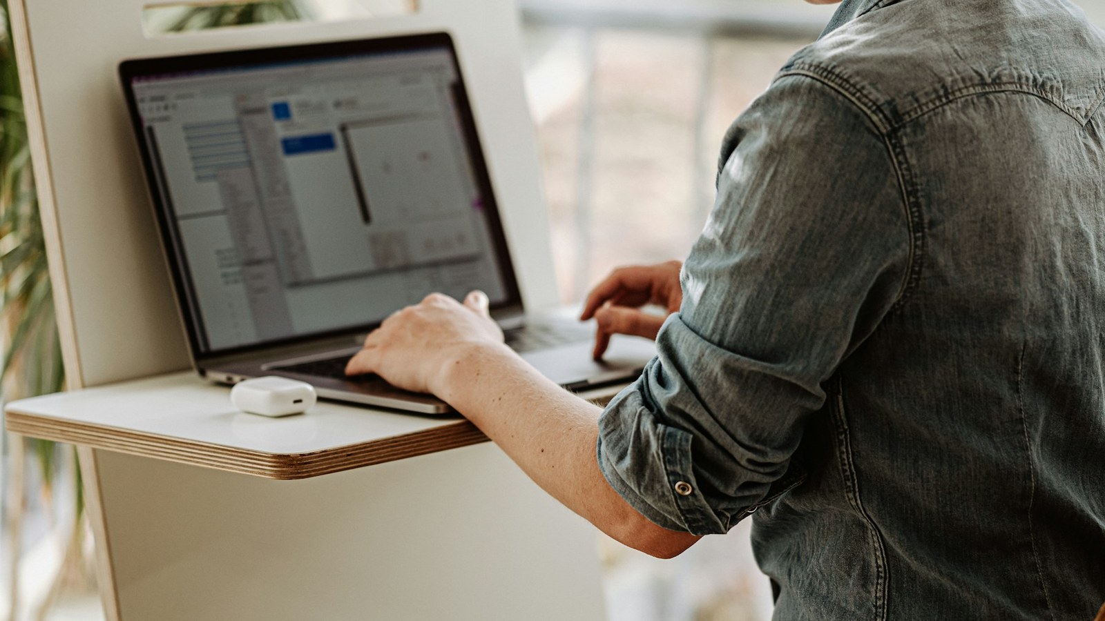 Decision checklist for Hosting and SSL basics for a credible first website